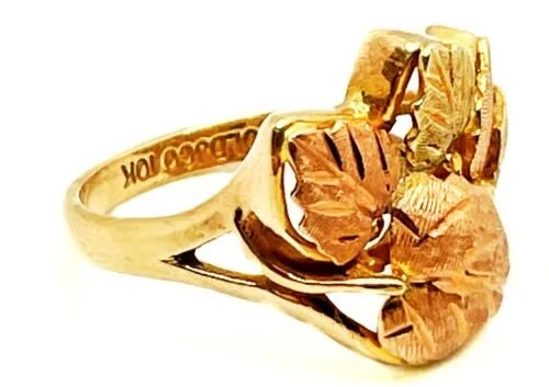 10K Black Hills Gold Ring — DeWitt's Diamond & Gold Exchange